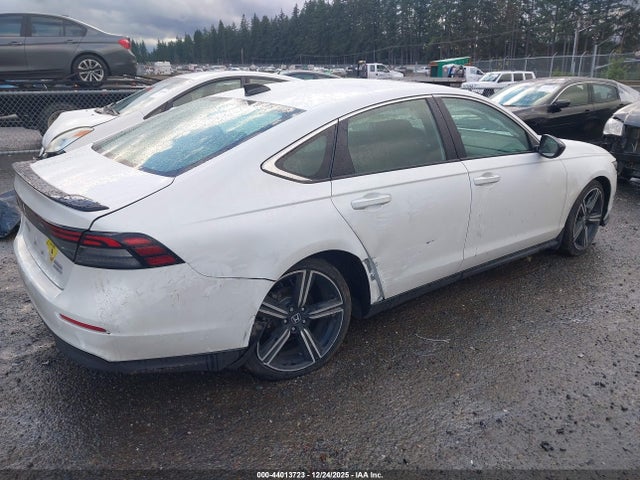 1HGCY2F53PA049817 Honda Accord Hybrid Sport