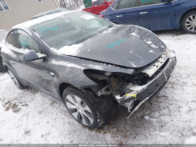 2022 TESLA MODEL Y 7SAYGDEE0NF382309 Photo 0