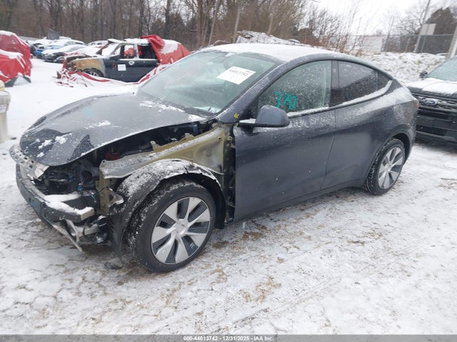 2022 TESLA MODEL Y 7SAYGDEE0NF382309 Photo 1