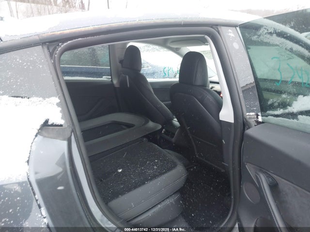 2022 TESLA MODEL Y 7SAYGDEE0NF382309 Photo 7