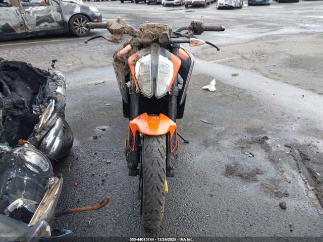 2022 KTM 890 VBKTU9401NM834020 Photo 4
