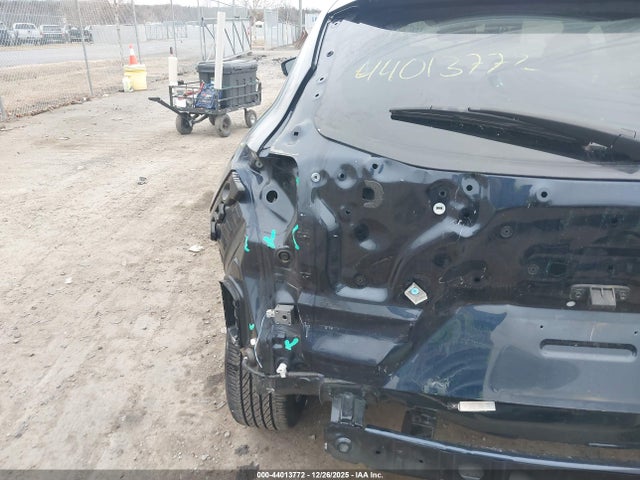 Продаж на аукціоні авто 2024 Mazda Cx-30 2.5 S Premium Package, vin: 3MVDMBDMXRM679069, номер лоту: 44013772
