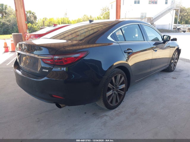 2018 MAZDA MAZDA6 JM1GL1TY7J1327374 Photo 3