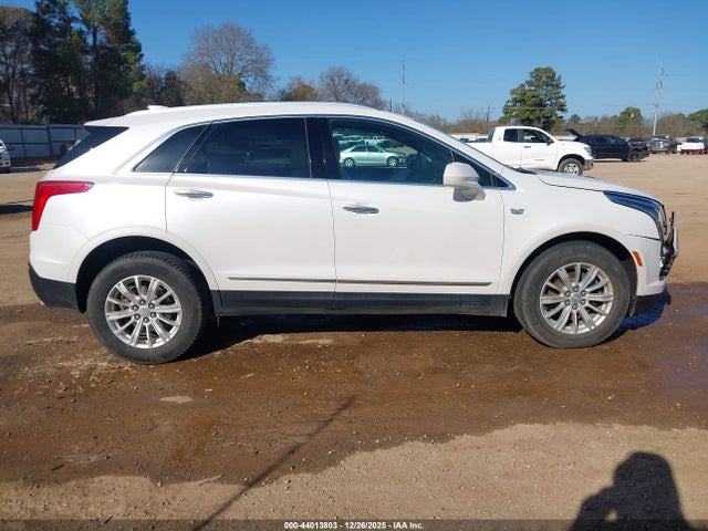 2017 Cadillac Xt5 Standard მანქანა იყიდება აუქციონზე, vin: 1GYKNARS8HZ189681, აუქციონის ნომერი: 44013803