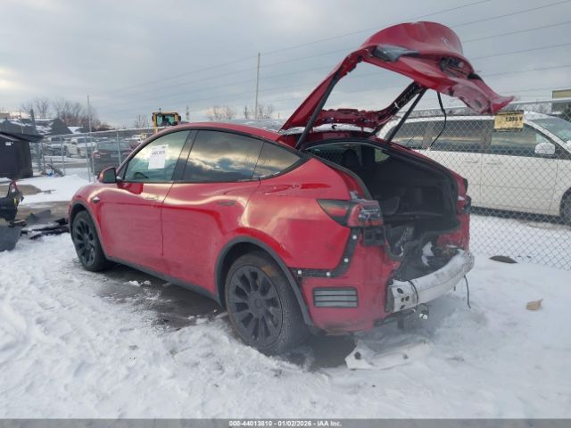 2022 TESLA MODEL Y 7SAYGDEEXNF364397 Photo 2