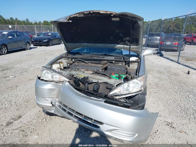 2005 TOYOTA CAMRY 4T1BE30K45U410017 Photo 5