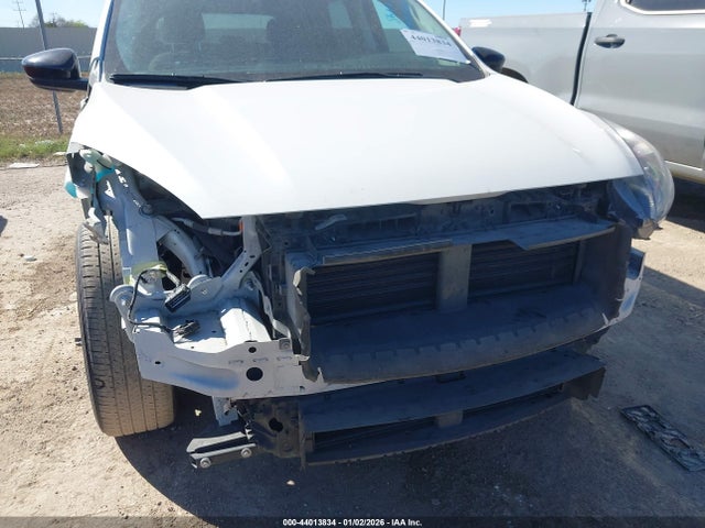 1FMCU0G61NUB56068 Ford ESCAPE SE