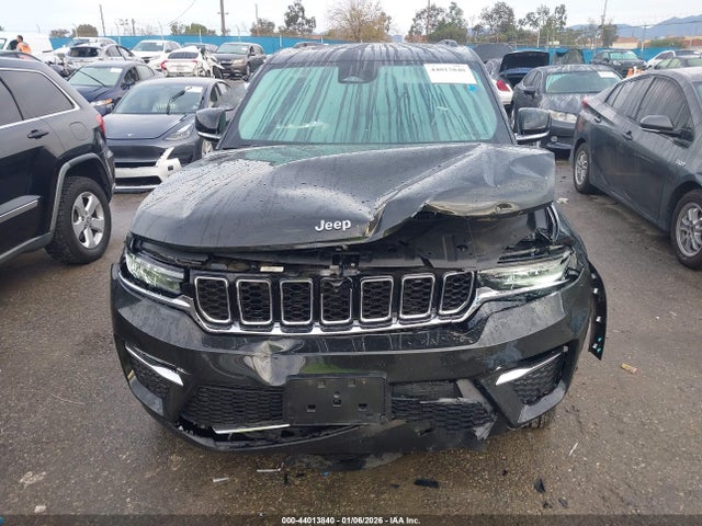 1C4RJGBG2PC662887 Jeep Grand Cherokee Limited 4x2