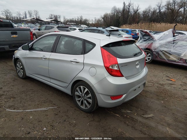 44013865 :رقم المزاد ، KMHCT5AE3GU258779 vin ، 2016 Hyundai Accent Se/sport مزاد بيع