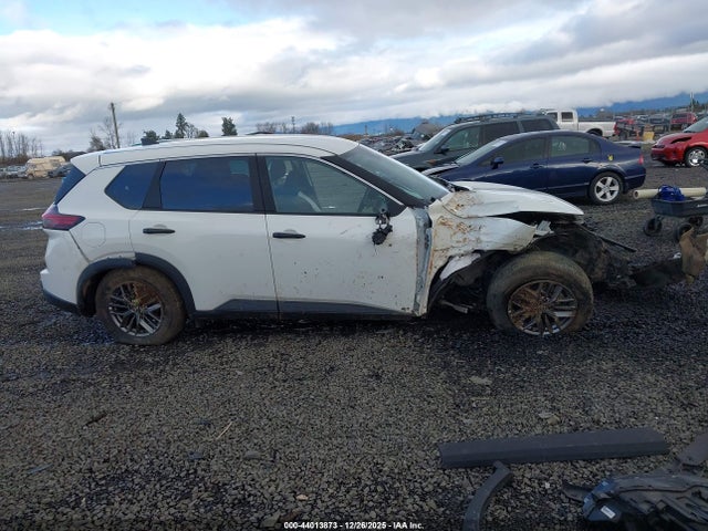 Nissan Rogue S Intelligent Awd 2024 5N1BT3AB9RC696902 Image 13
