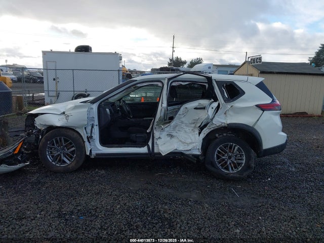 Nissan Rogue S Intelligent Awd 2024 5N1BT3AB9RC696902 Image 14