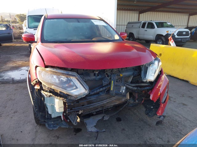 JN8AT2MT8HW380391 Nissan ROGUE S