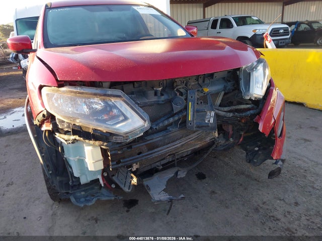 JN8AT2MT8HW380391 Nissan ROGUE S