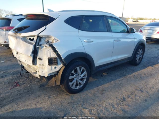 2019 HYUNDAI TUCSON KM8J33A4XKU844276 Photo 3