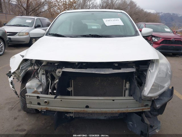 3N1CN7AP0HL838744 Nissan Versa 1.6 Sv