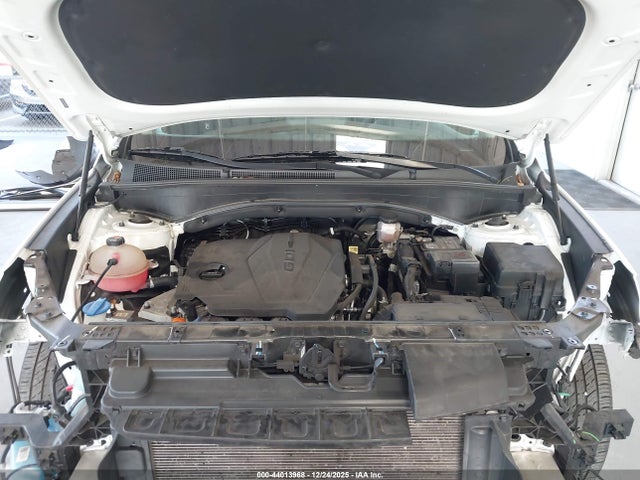 44013968 :رقم المزاد ، 5NMS24AJ1NH450071 vin ، 2022 Hyundai Santa Fe Sel مزاد بيع