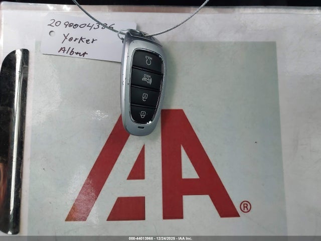44013968 :رقم المزاد ، 5NMS24AJ1NH450071 vin ، 2022 Hyundai Santa Fe Sel مزاد بيع