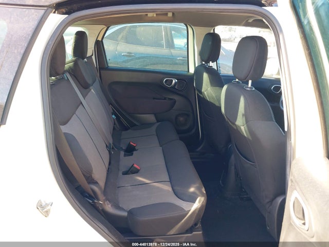 2015 FIAT 500L ZFBCFABH4FZ030081 Photo 7