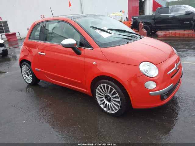 2017 FIAT 500 3C3CFFCR8HT611857