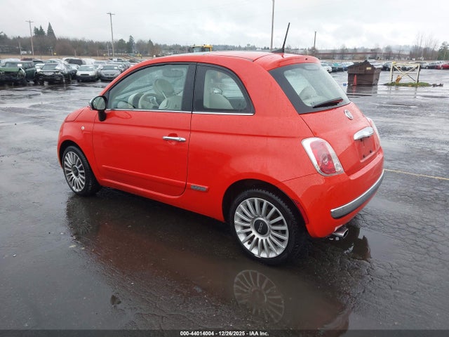 2017 FIAT 500 3C3CFFCR8HT611857 Photo 2