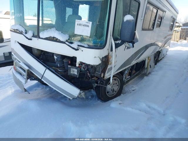 2003 Ford F550 Super Duty Stripped Chass მანქანა იყიდება აუქციონზე, vin: 1FCMF53S630A02446, აუქციონის ნომერი: 44014006