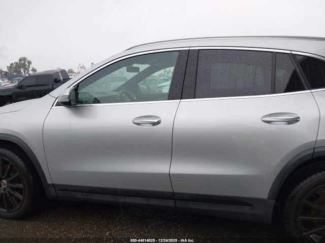 W1N4N4HB0MJ188950 Mercedes-Benz Gla 250 4matic