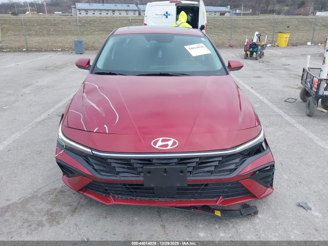 Продаж на аукціоні авто 2025 Hyundai Elantra Sel Convenience, vin: KMHLS4DG9SU912302, номер лоту: 44014028