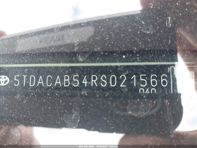 2024 Toyota Grand Highlander Hybrid Xle მანქანა იყიდება აუქციონზე, vin: 5TDACAB54RS021566, აუქციონის ნომერი: 44014089