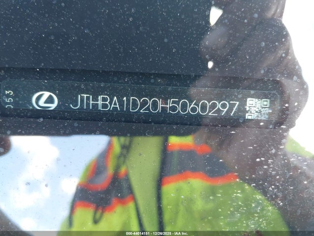 Lexus IS 200T 2017 JTHBA1D20H5060297 Image 9