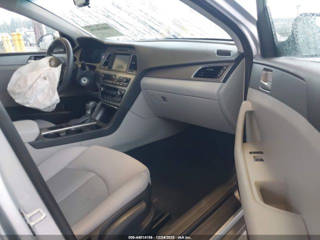 2017 HYUNDAI SONATA 5NPE24AF3HH478213 Photo 4