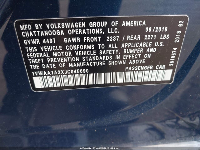 1VWAA7A3XJC045690 Volkswagen Passat