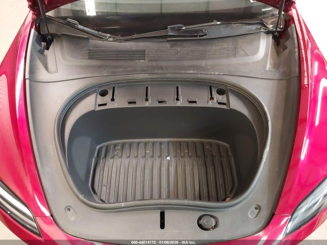 2024 TESLA MODEL 3 5YJ3E1EB2RF811148 Photo 9