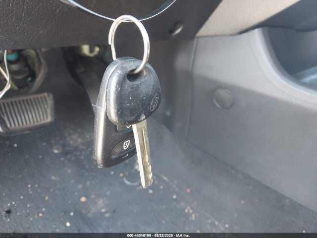 Aukcja sprzedaży 2011 Kia Sorento Lx, vin: 5XYKT4A19BG137594, numer aukcji: 44014190