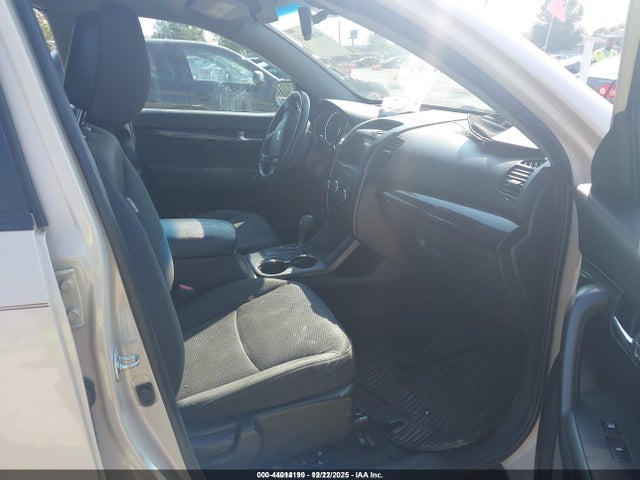 Aukcja sprzedaży 2011 Kia Sorento Lx, vin: 5XYKT4A19BG137594, numer aukcji: 44014190