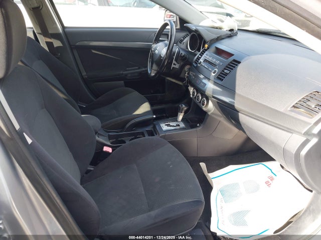 2009 MITSUBISHI LANCER JA3AU86WX9U002748 Photo 4