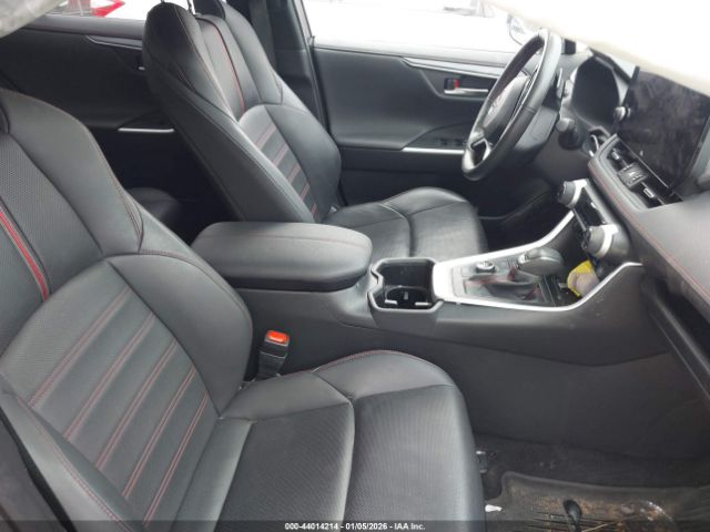 2024 TOYOTA RAV4 PRIME JTMFB3FV7RD187963 Photo 4
