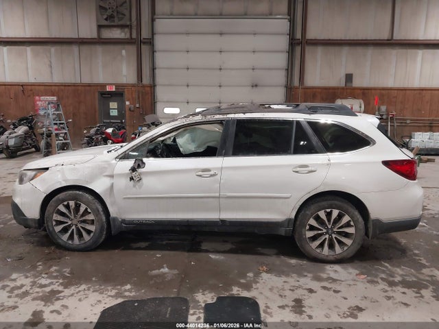 44014236 :رقم المزاد ، 4S4BSANC7G3212670 vin ، 2016 Subaru Outback 2.5i Limited مزاد بيع