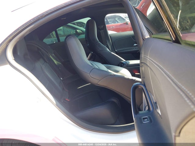 2020 MERCEDES-BENZ CLA 250 WDD5J4HB3LN069570 Photo 7