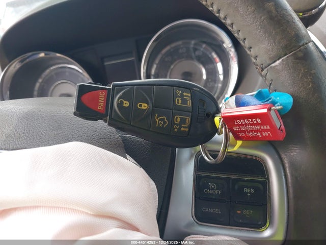 44014253 :رقم المزاد ، 2C4RC1BG4CR363409 vin ، 2012 Chrysler Town & Country Touring مزاد بيع