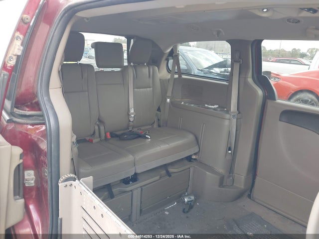 44014253 :رقم المزاد ، 2C4RC1BG4CR363409 vin ، 2012 Chrysler Town & Country Touring مزاد بيع