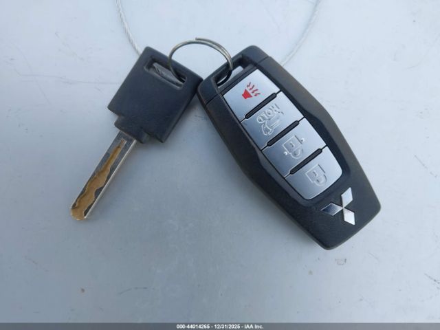 2023 MITSUBISHI OUTLANDER JA4J4UA81PZ032184 Photo 10