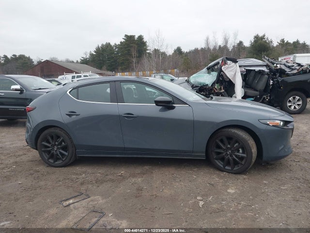 Mazda Mazda3 2.5 S Carbon Edition 2025 JM1BPBLM4S1762078 Image 13