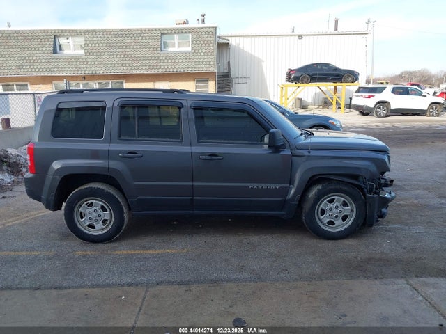 2016 Jeep Patriot Sport მანქანა იყიდება აუქციონზე, vin: 1C4NJPBA6GD575370, აუქციონის ნომერი: 44014274