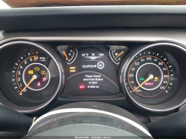 1C4GJXAG0JW282784 Jeep Wrangler Sport 4x4