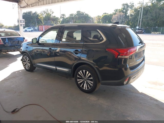 2019 MITSUBISHI OUTLANDER JA4AD3A33KZ027673 Photo 2