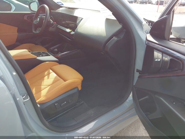 2025 BMW X3 5UX53GP04S9Y28447 Photo 4
