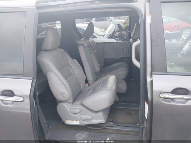 Auction sale of the 2015 Toyota Sienna Xle 8 Passenger, vin: 5TDYK3DC4FS598859, lot number: 44014321