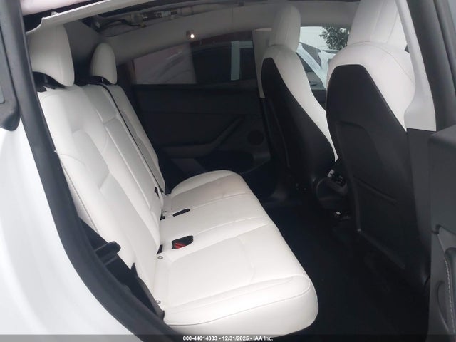 2023 TESLA MODEL Y 7SAYGDEF7PF597892 Photo 7