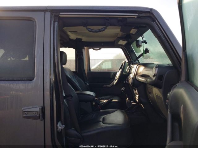 2018 JEEP WRANGLER JK UNLIMITED 1C4BJWEG6JL805824 Photo 4