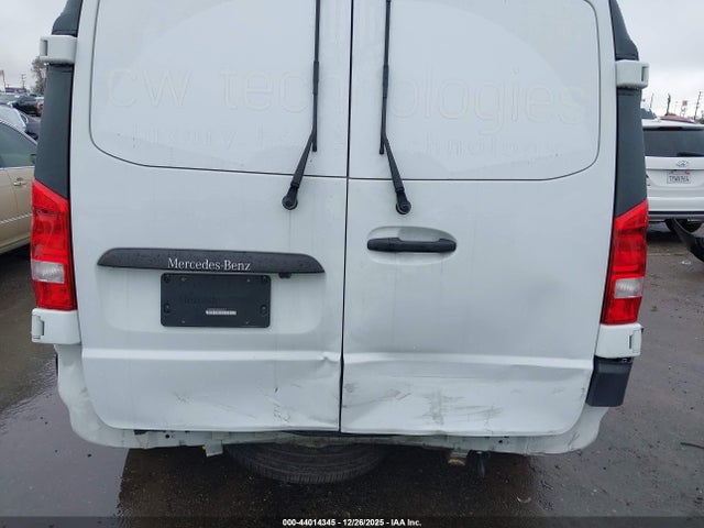 2017 MERCEDES-BENZ METRIS WD3PG2EA3H3257519 Photo 5